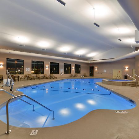 Holiday Inn Express Breezewood By Ihg Luaran gambar