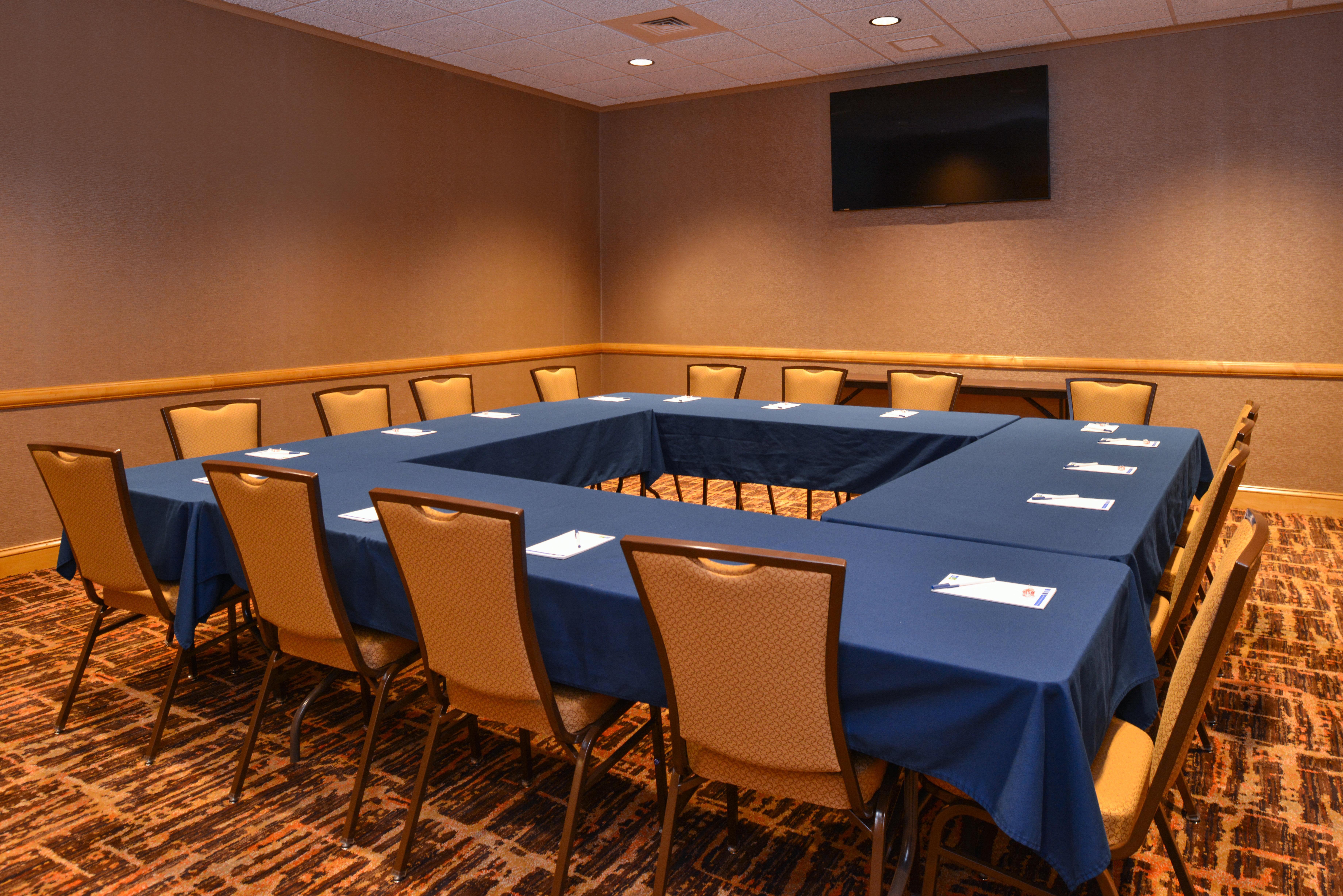 Holiday Inn Express Breezewood By Ihg Luaran gambar