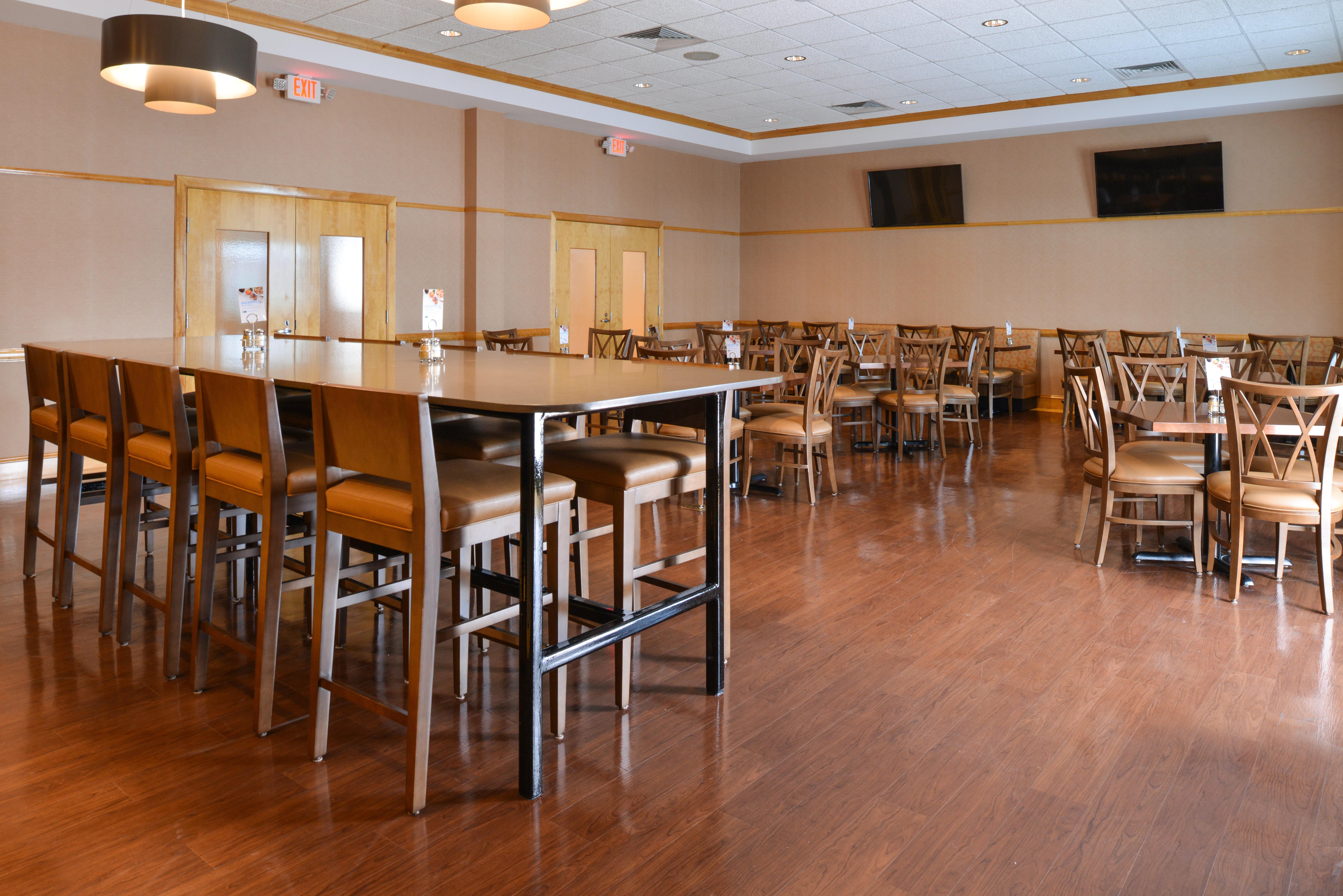 Holiday Inn Express Breezewood By Ihg Luaran gambar