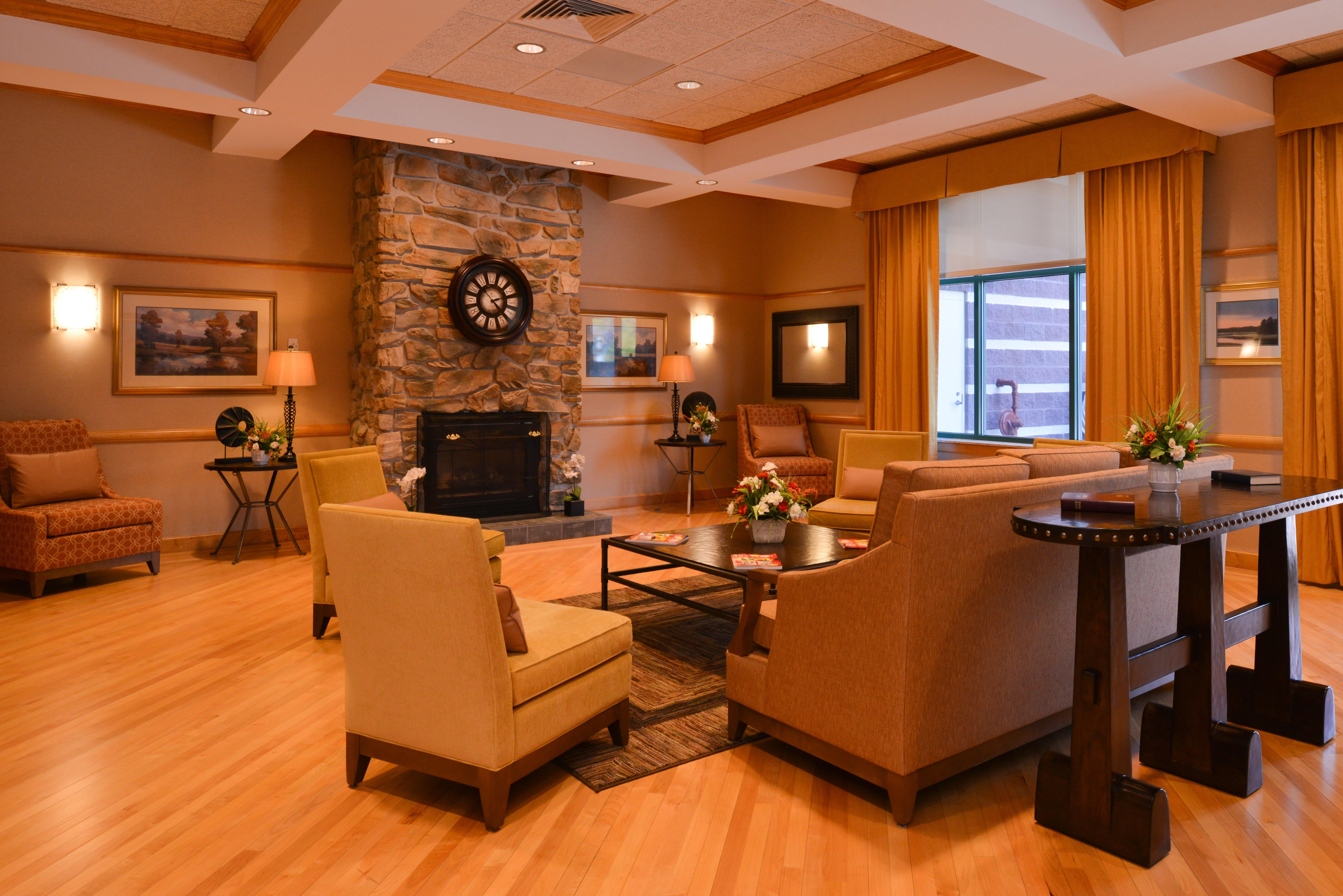 Holiday Inn Express Breezewood By Ihg Luaran gambar