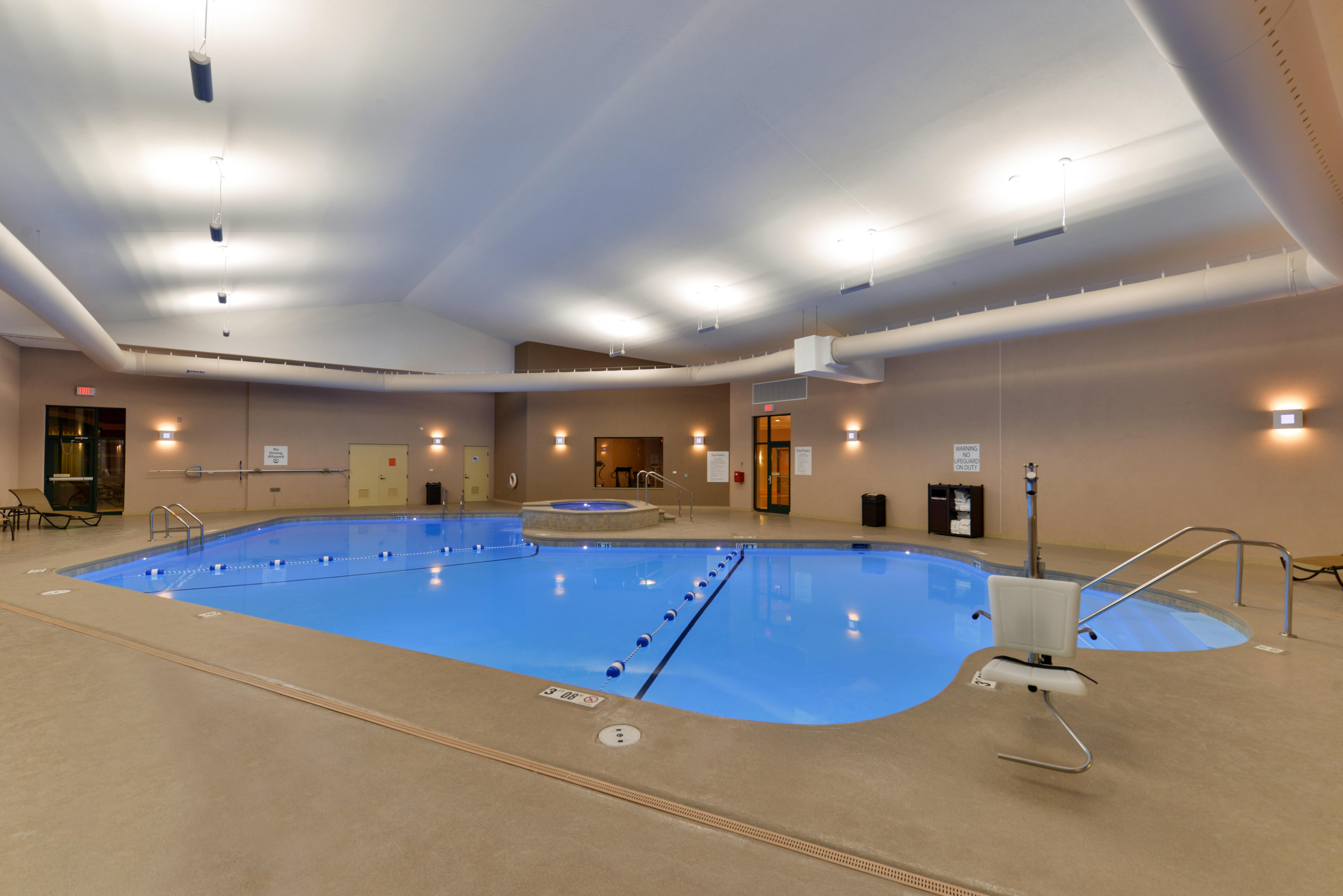 Holiday Inn Express Breezewood By Ihg Luaran gambar