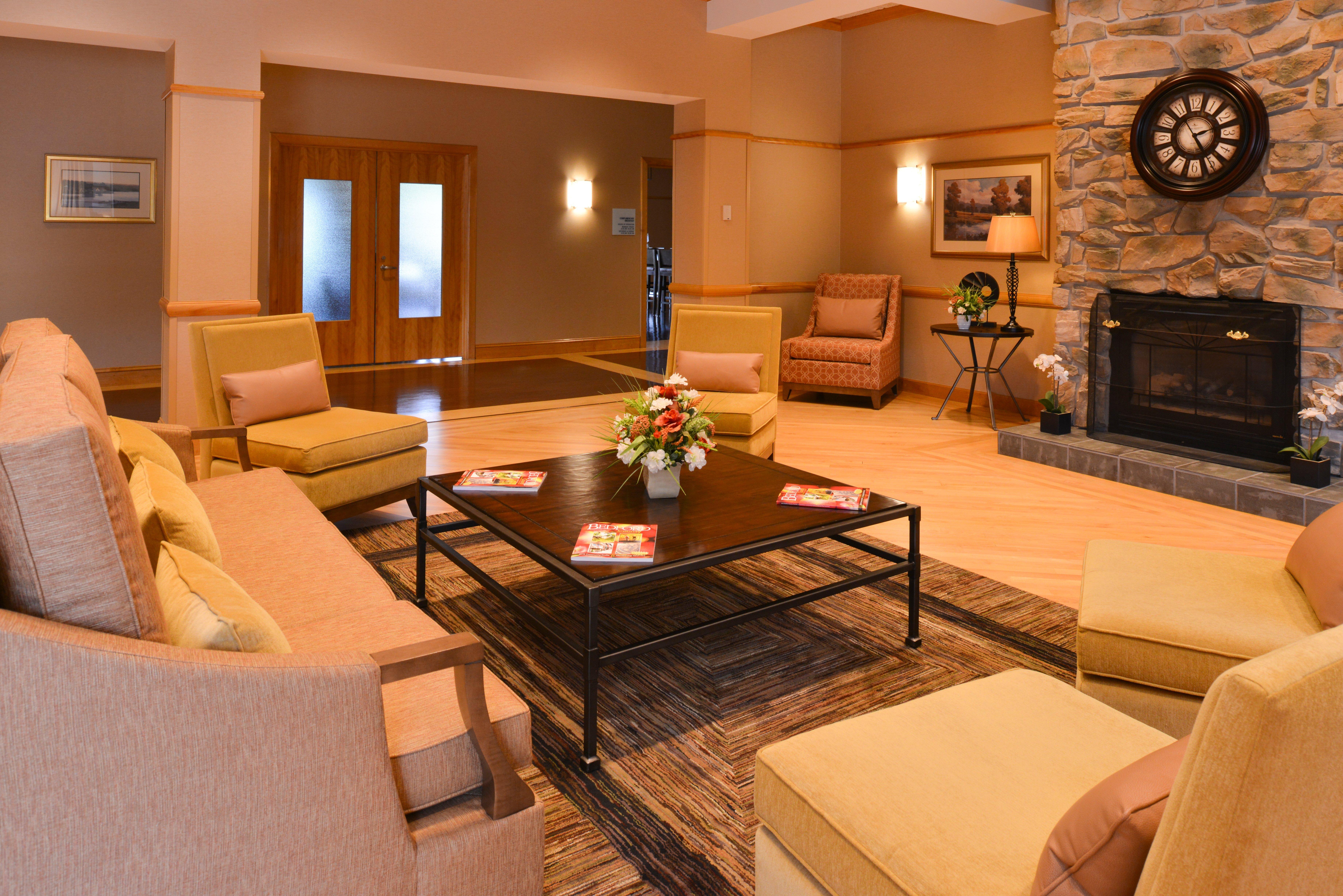 Holiday Inn Express Breezewood By Ihg Luaran gambar